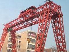 河北石家庄水电站龙门吊